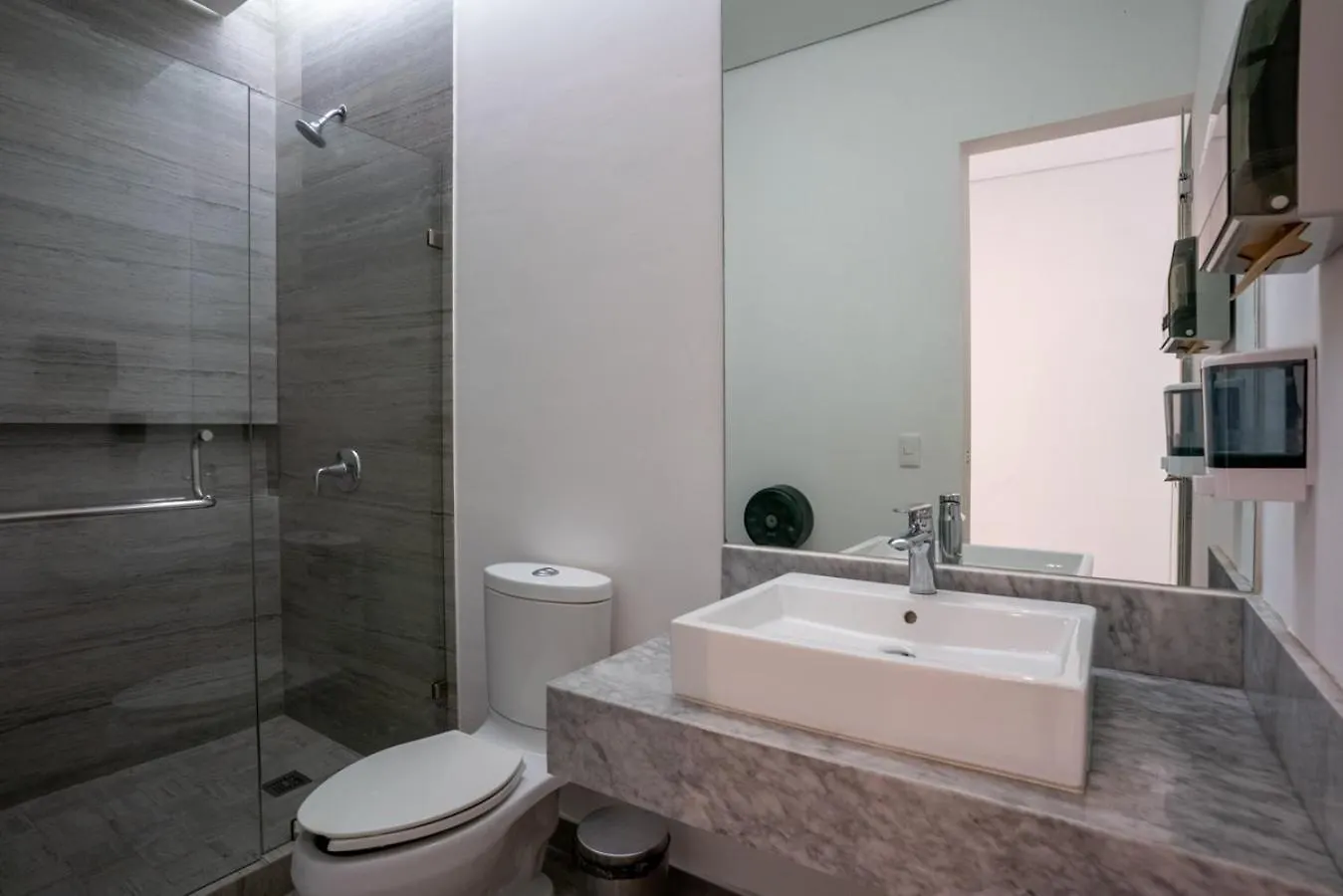 3Br Luxury Condo W/ Private Rooftop Pool & Gym 普拉亚卡门 墨西哥