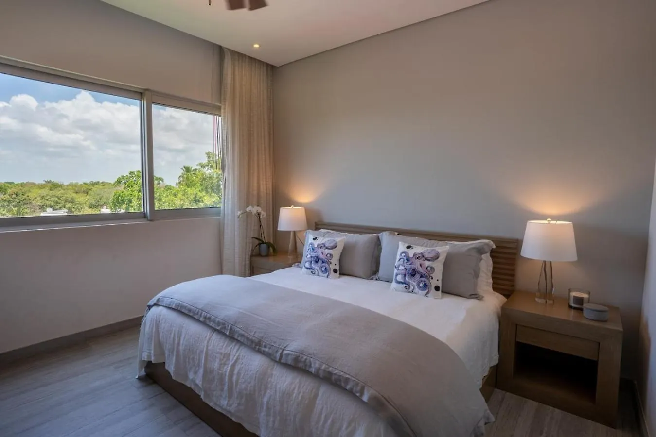 3Br Luxury Condo W/ Private Rooftop Pool & Gym 普拉亚卡门 0*,  墨西哥